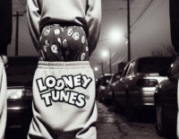 Sweatpants sags